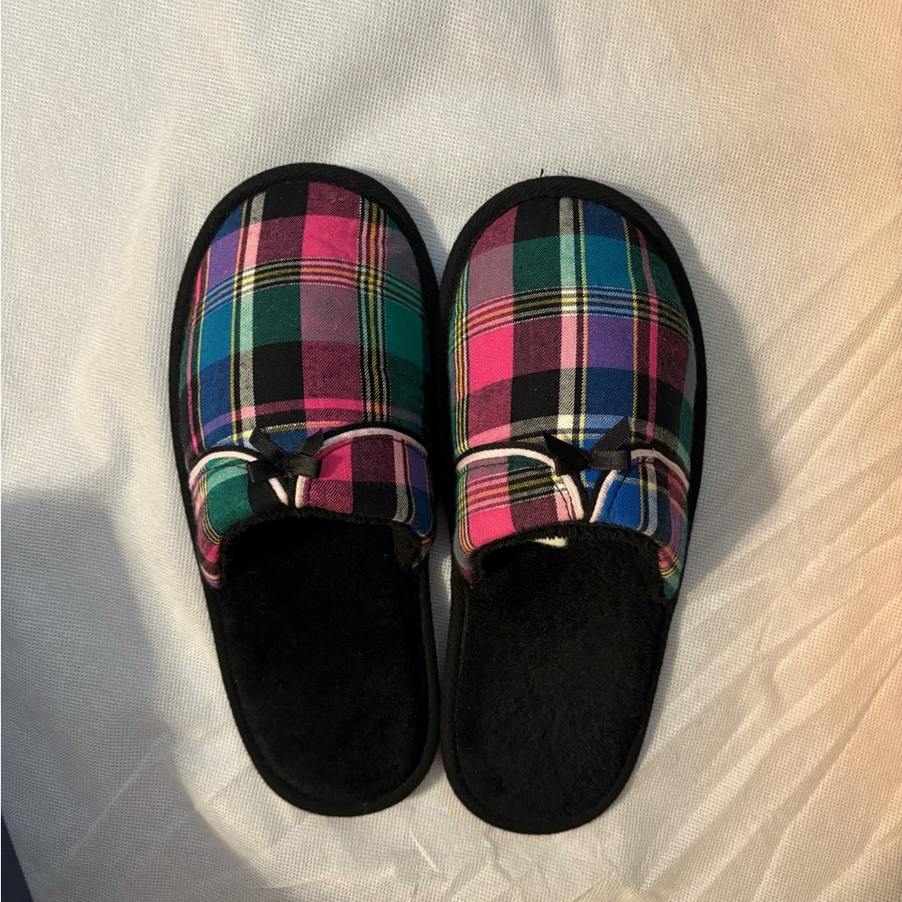Victoria's Secret Multicolor Plaid Slippers